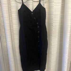 Amour Vert Organic Cotton/Linen Black Midi Dress with Button Detail